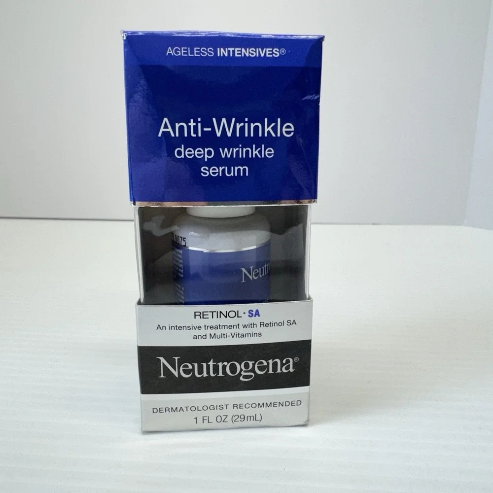 Neutrogena Retinol SA + Multi-Vitamins Anti-Wrinkle Deep Wrinkle Serum 1 Oz HTF